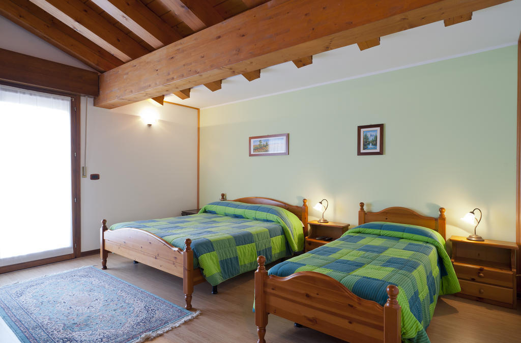 Villa Ai Casali Cividale del Friuli Habitación foto